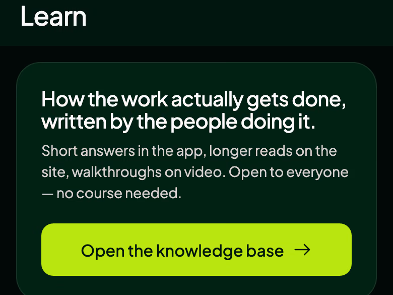 The Learn tab, with the button that opens the knowledge base