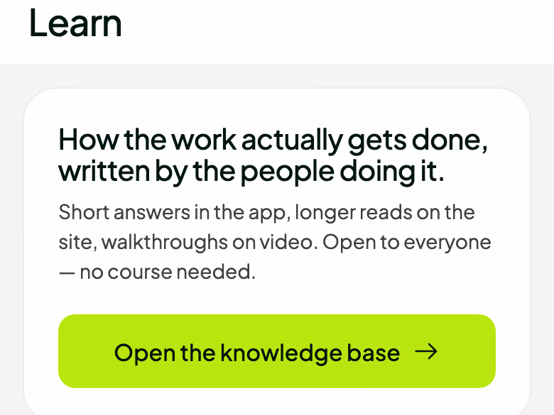 The Learn tab, with the button that opens the knowledge base